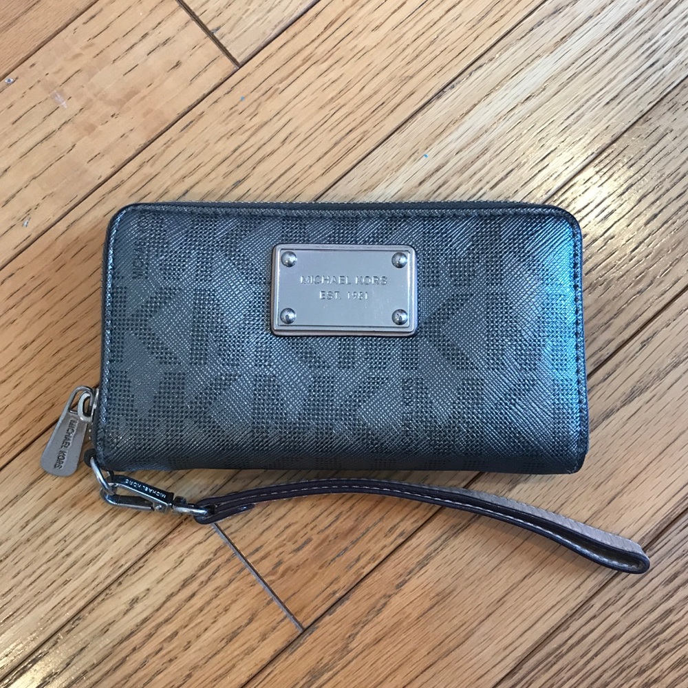 Designer Wallets - Picture 3 of 4